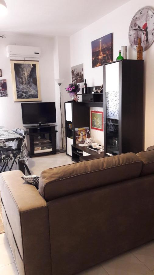 La Casa Di Carmen Apartment Alghero Bagian luar foto